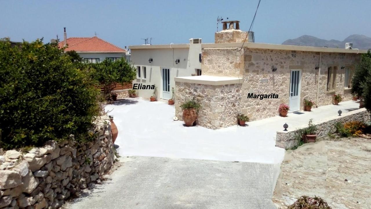 דירות Plátanos Margarita'S Stone House מראה חיצוני תמונה