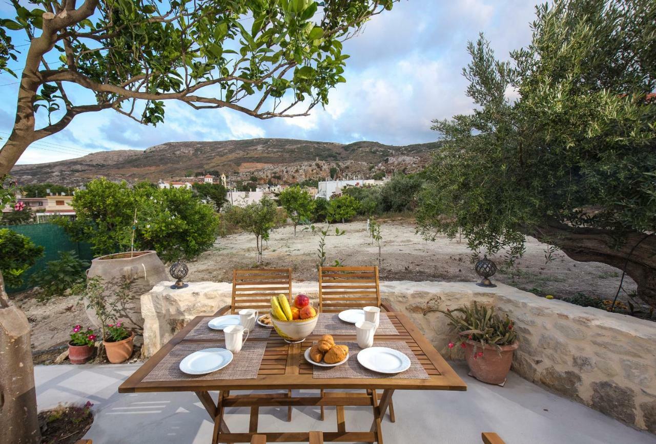 דירות Plátanos Margarita'S Stone House מראה חיצוני תמונה