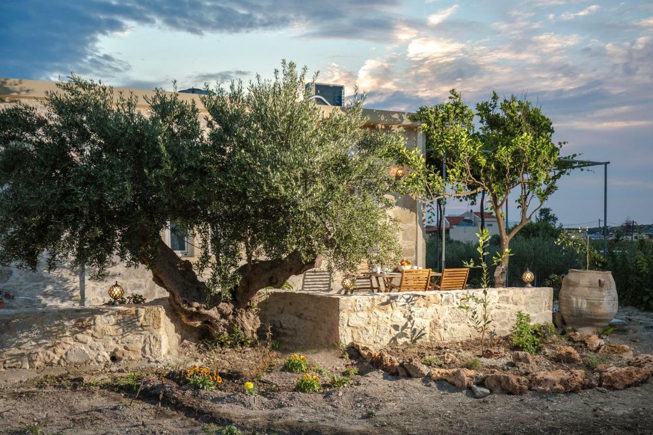 דירות Plátanos Margarita'S Stone House מראה חיצוני תמונה